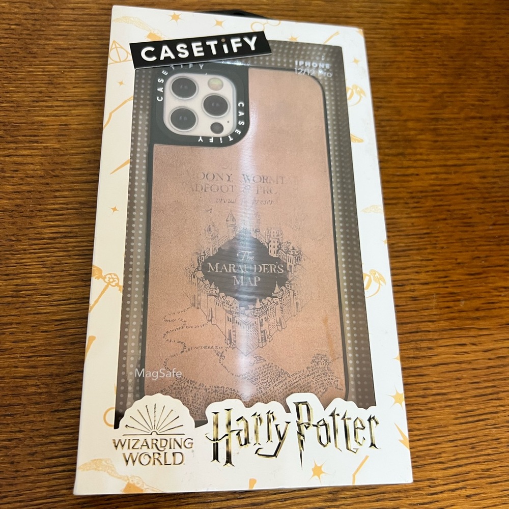 Casetify- Harry Potter iPhone 12/12 Pro MagSafe Compatible Lenticular Case